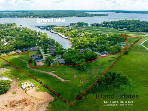 30186 S 565 Road, Afton, OK 74331