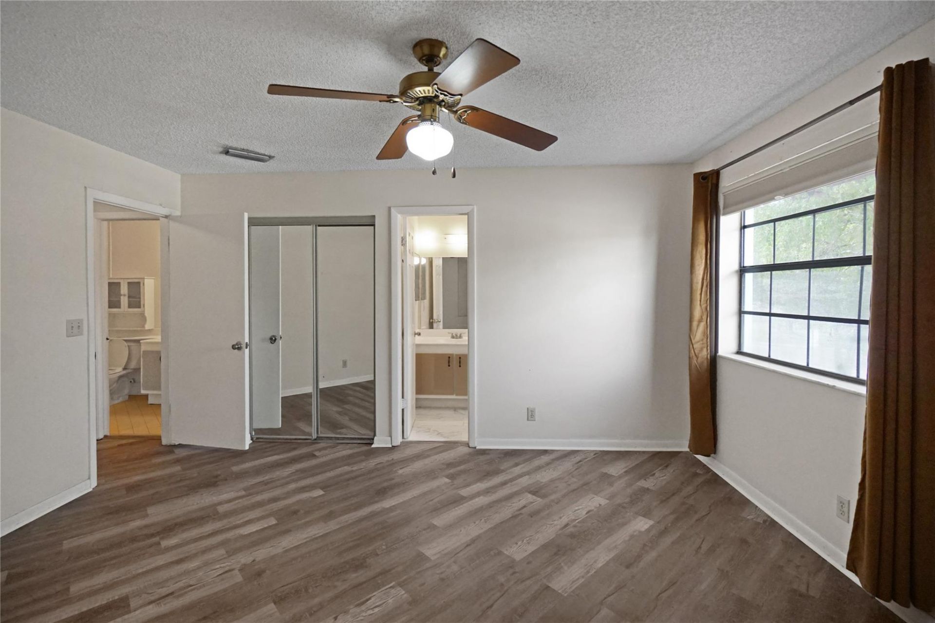 8807 W Sunrise Boulevard, Unit 8807, Plantation, FL 33322 Photo