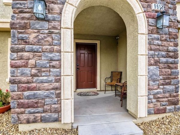 9917 Blue Villa Court, Las Vegas, NV 89178