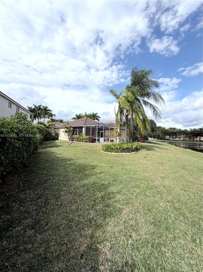 1856 Silverbell Ter, Weston, FL 33327 Photo