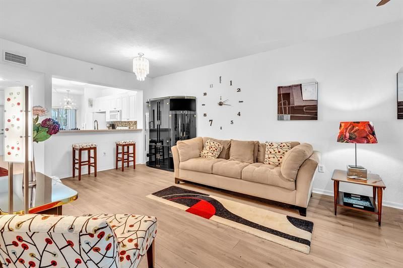 7775 Yardley Drive, Unit 110, Tamarac, FL 33321 Photo