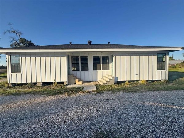 606 N Grace St Street N, Lake Charles, LA 70615