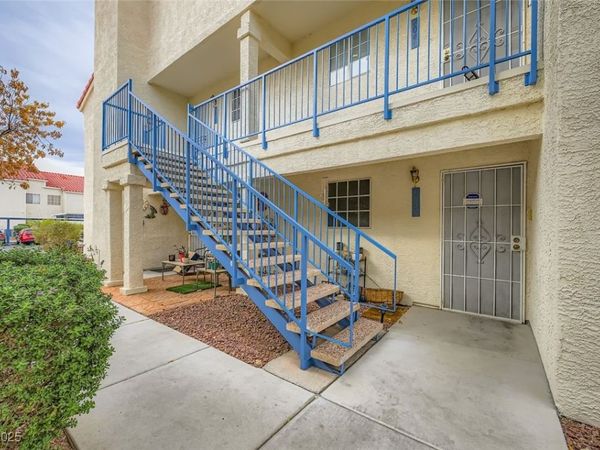 2725 S Nellis Boulevard, Unit 2047, Las Vegas, NV 89121