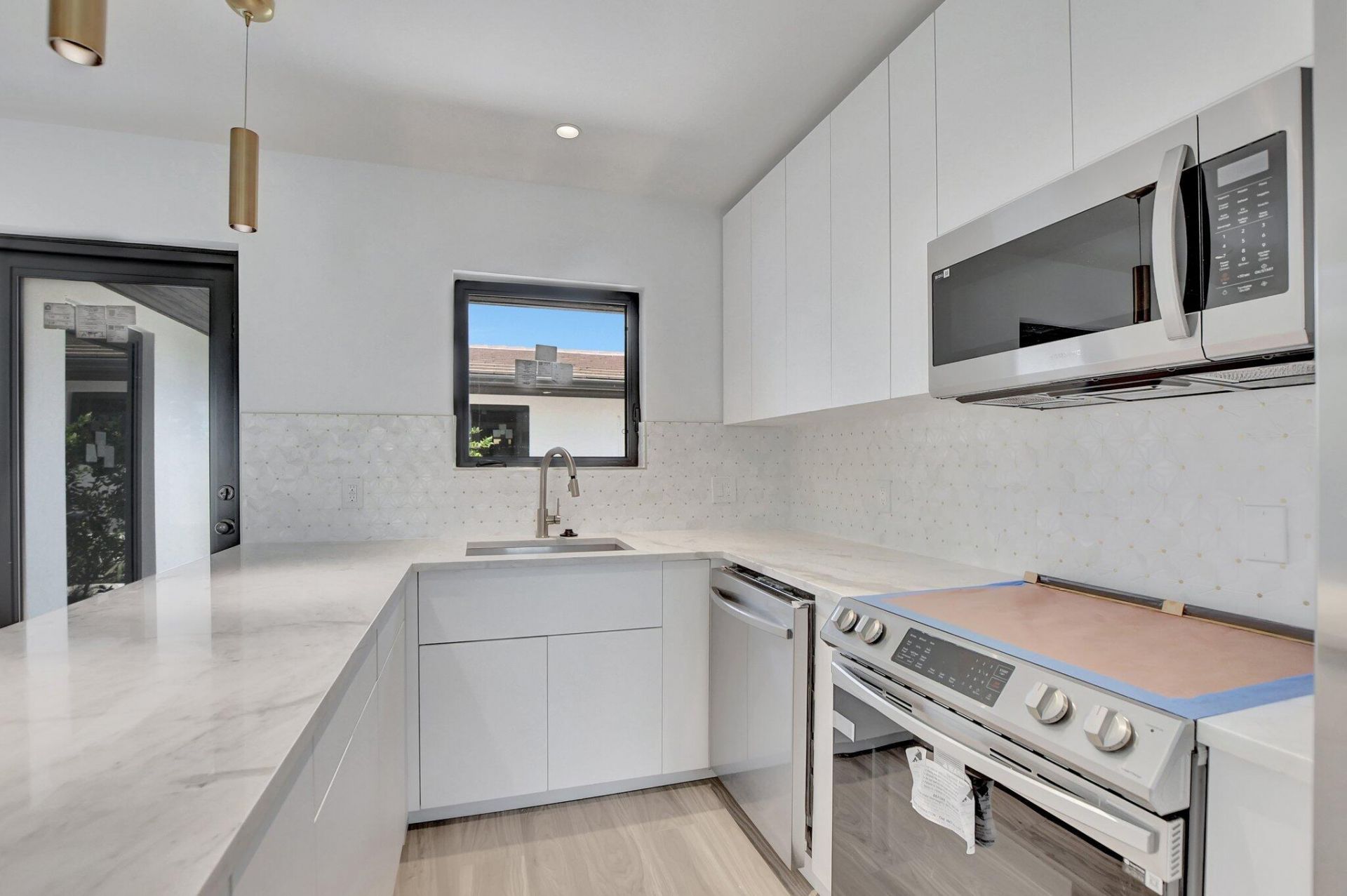 1361 SE 4th Street, Deerfield Beach, FL 33441 Photo