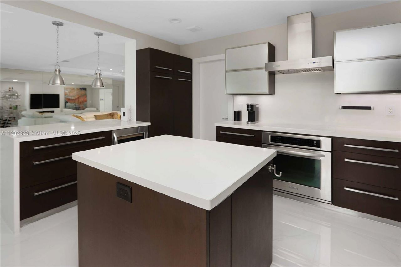 404 Coconut Isle Dr, Fort Lauderdale, FL 33301 Photo