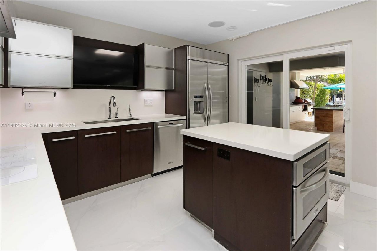 404 Coconut Isle Dr, Fort Lauderdale, FL 33301 Photo