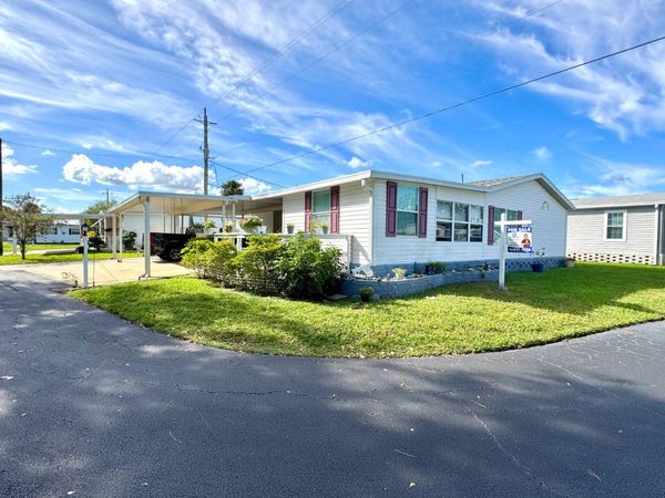 1269 Heritage Dr, Daytona Beach, FL 32119