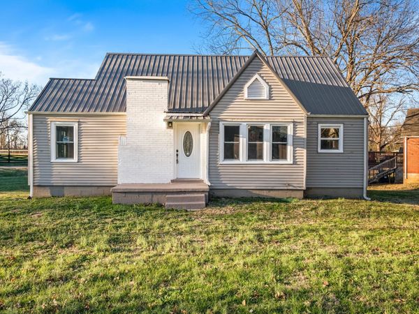 508 Lewis Ave, Shelbyville, TN 37160