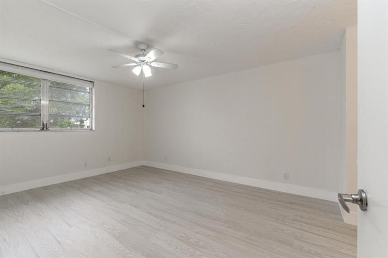 2551 Aragon Boulevard, Unit 406, Sunrise, FL 33322 Photo