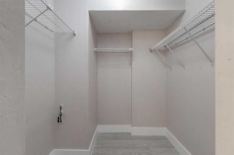 2551 Aragon Boulevard, Unit 406, Sunrise, FL 33322 Photo