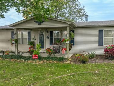 7805 State Hwy 1295, Paint Lick, KY 40461