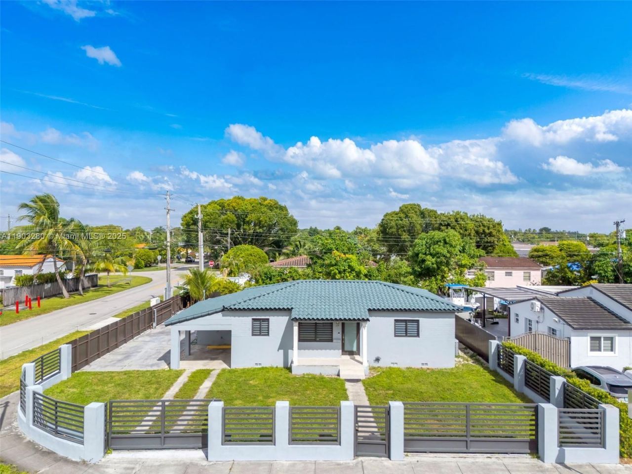 175 W 56th St, Hialeah, FL 33012 Photo