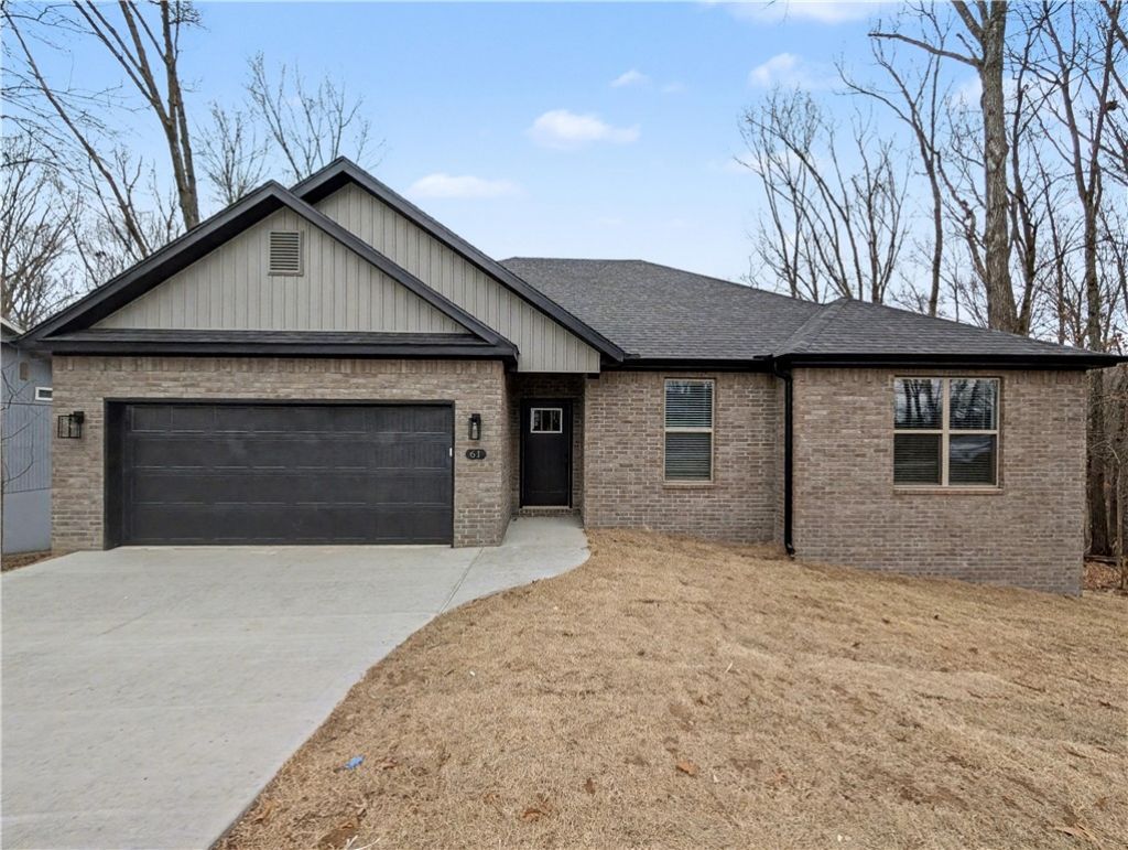 61 London Drive, Bella Vista, AR 72715 Main Photo