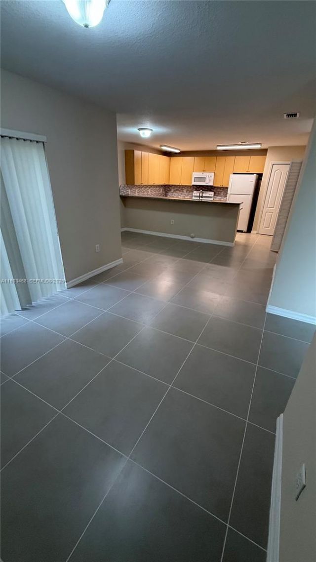 22821 SW 88th Pl, Unit 5-20, Cutler Bay, FL 33190 Photo