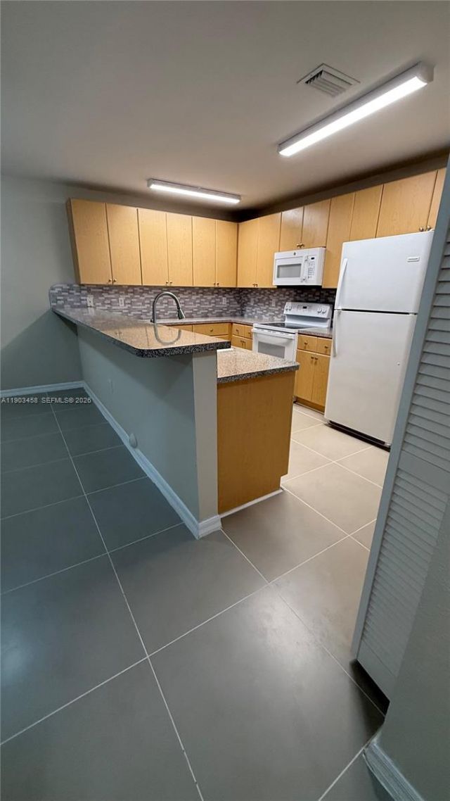 22821 SW 88th Pl, Unit 5-20, Cutler Bay, FL 33190 Photo