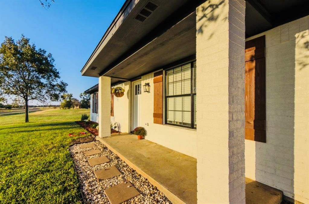 174 Shilling Drive, Elm Mott, TX 76640 Main Photo