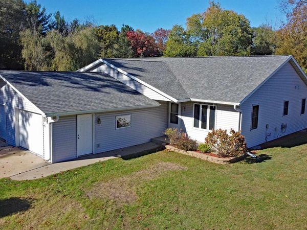 702 W 2ND Street, Necedah, WI 54646