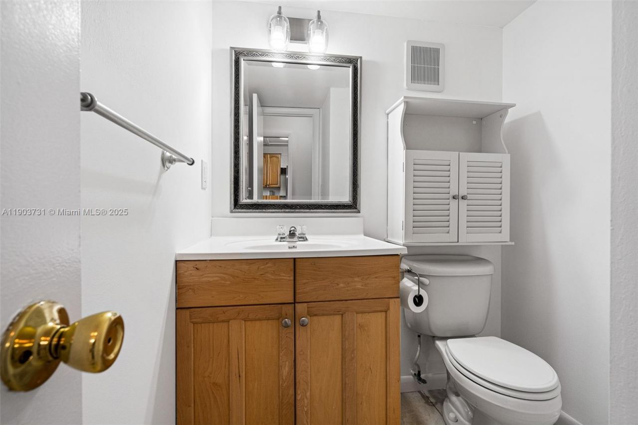 8900 Washington Blvd, Unit 205, Pembroke Pines, FL 33025 Photo