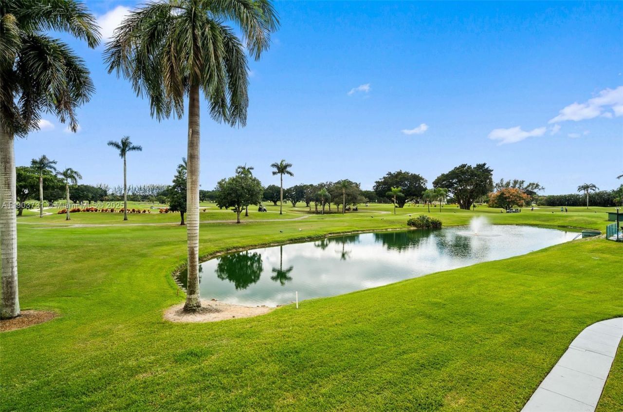 8900 Washington Blvd, Unit 205, Pembroke Pines, FL 33025 Photo