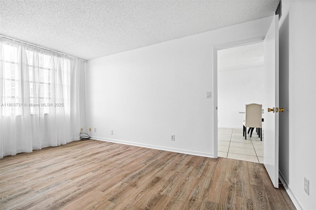 8900 Washington Blvd, Unit 205, Pembroke Pines, FL 33025 Photo