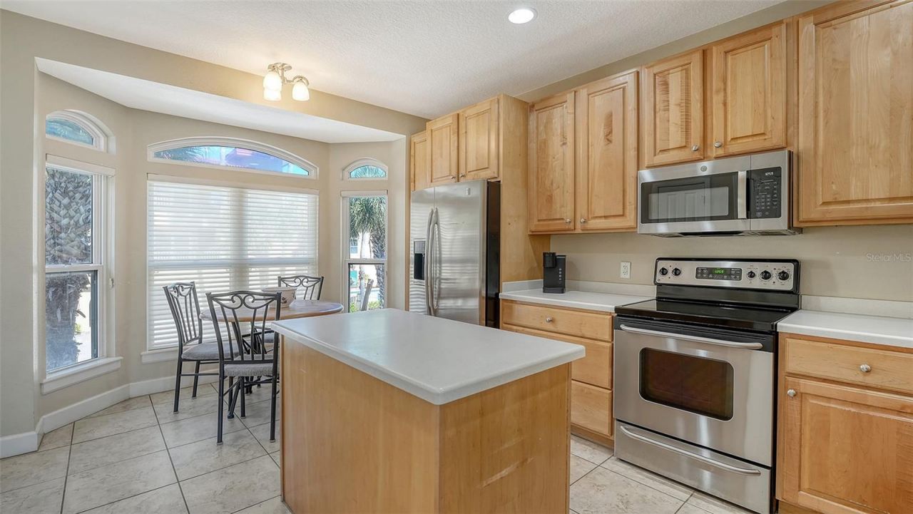 221 17th Street N, Bradenton Beach, FL 34217 Photo