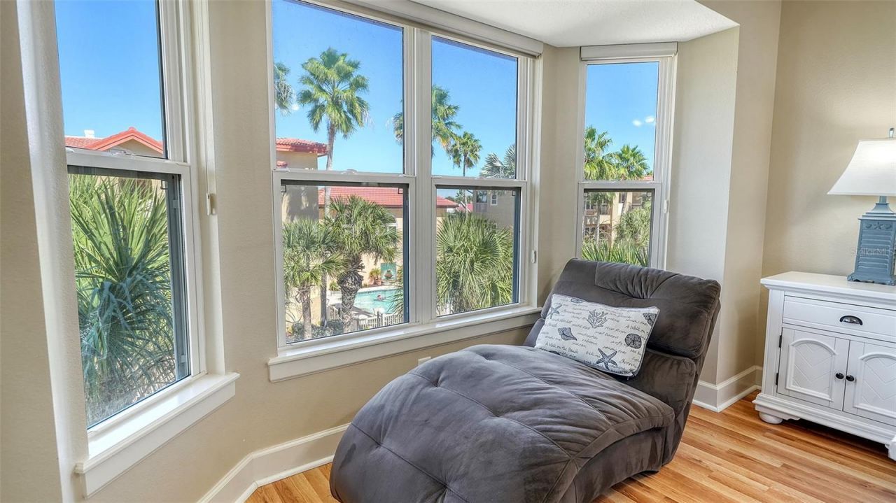 221 17th Street N, Bradenton Beach, FL 34217 Photo