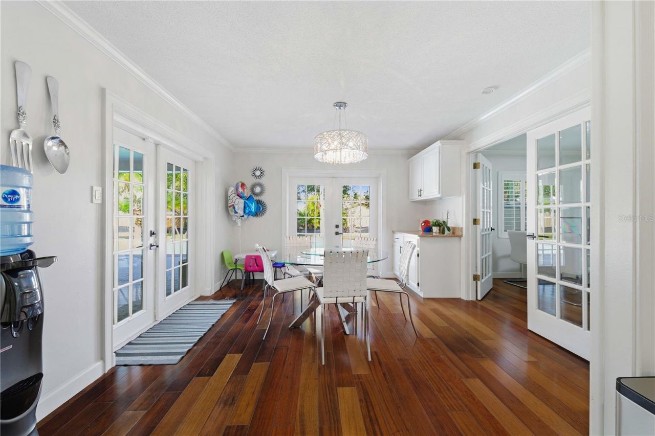 15509 Casey Road, Tampa, FL 33624 Photo