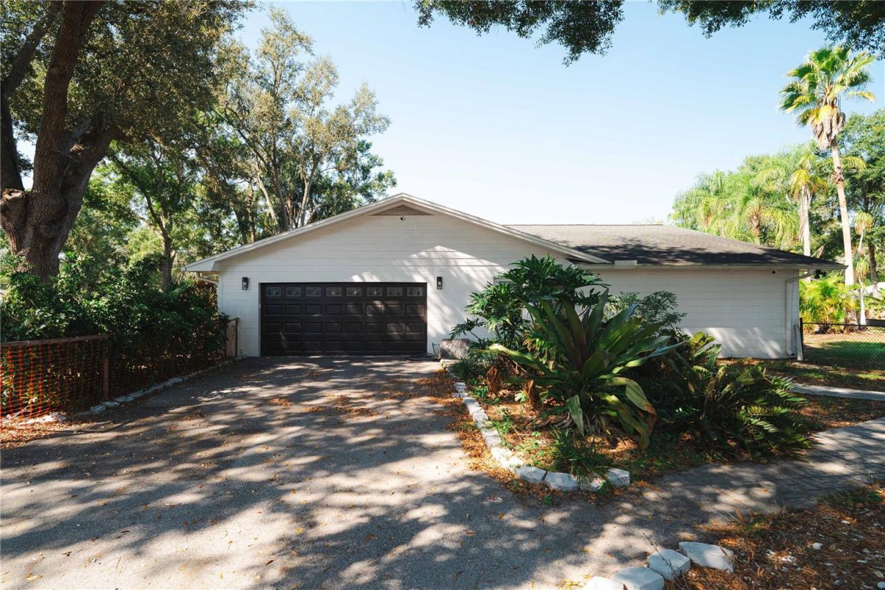 15509 Casey Road, Tampa, FL 33624 Photo