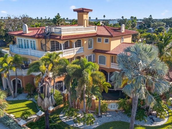 829 BRUCE AVENUE, CLEARWATER BEACH, FL 33767