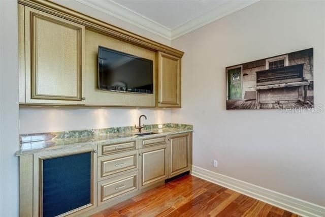 829 Bruce Avenue, Clearwater Beach, FL 33767 Photo