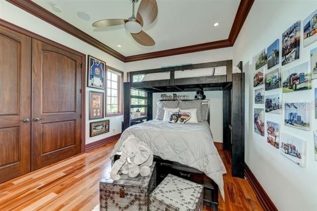 829 Bruce Avenue, Clearwater Beach, FL 33767 Photo