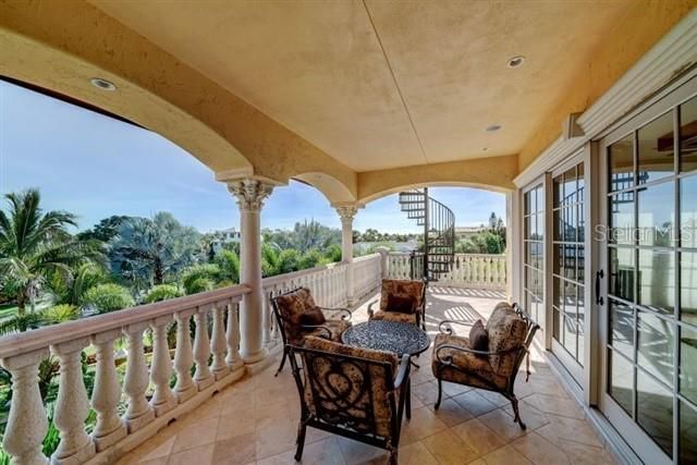 829 Bruce Avenue, Clearwater Beach, FL 33767 Photo