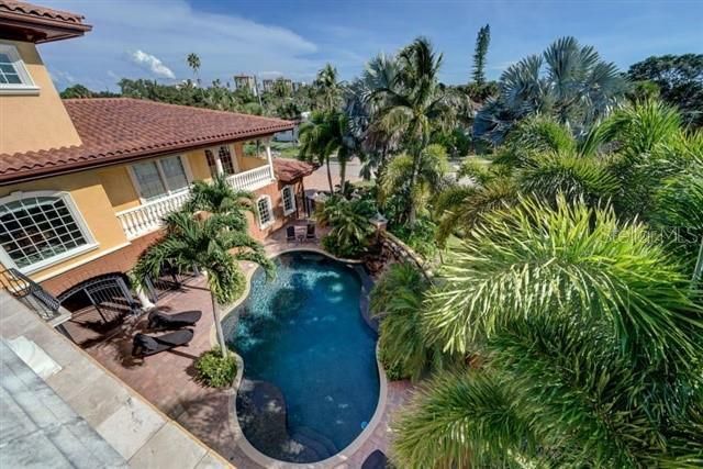 829 Bruce Avenue, Clearwater Beach, FL 33767 Photo