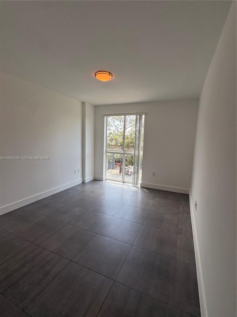 7275 SW 90th Way, Unit 205, Miami, FL 33156 Photo