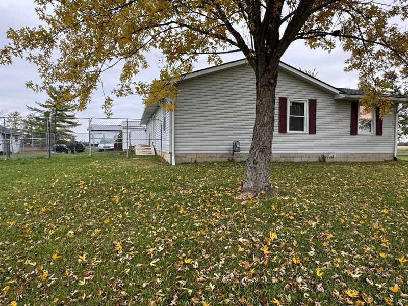 9030 Amity Pike, Plain City, OH 43064 Photo 2