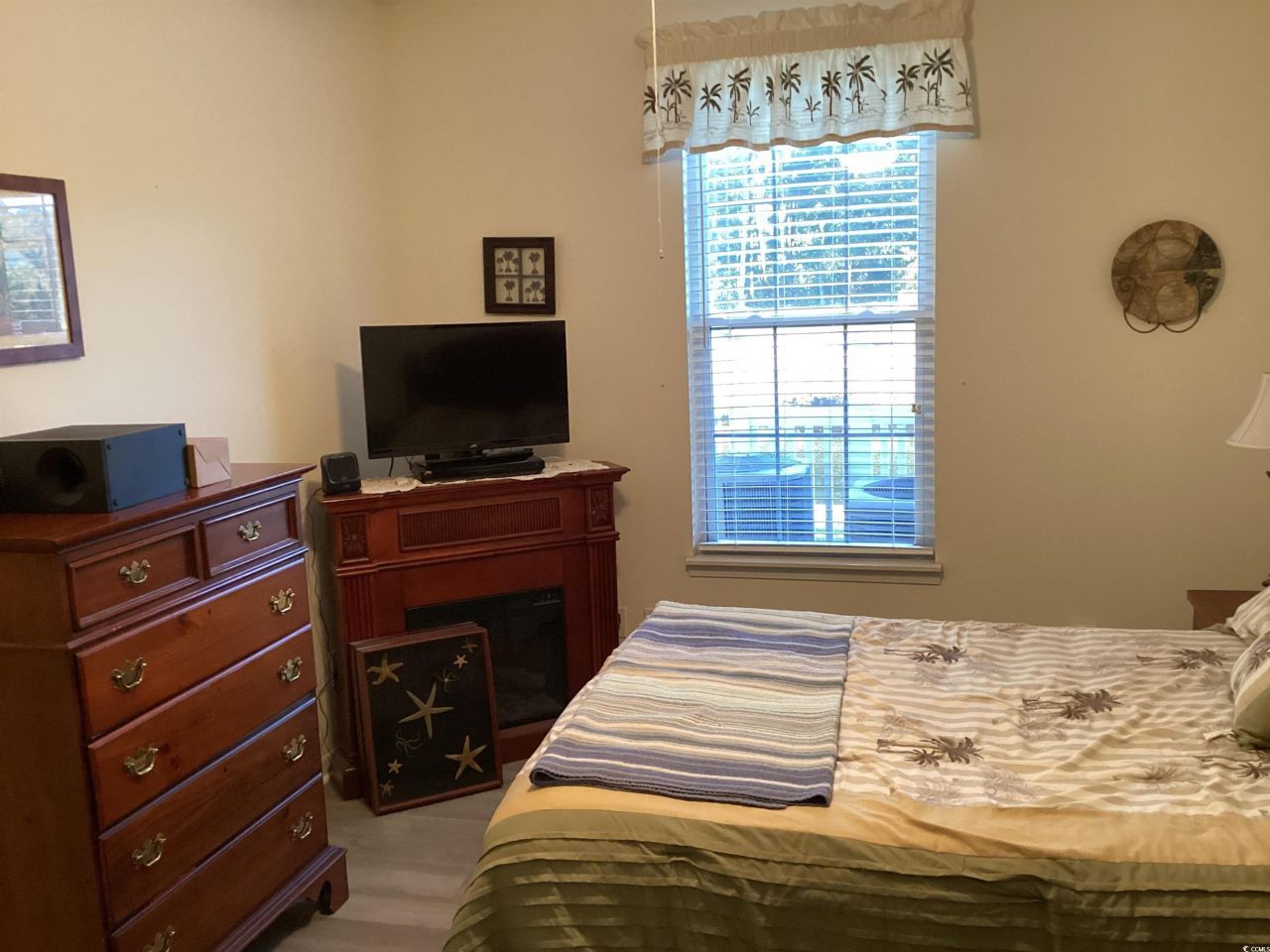 4430 Ladybanks Ln. Photo 19