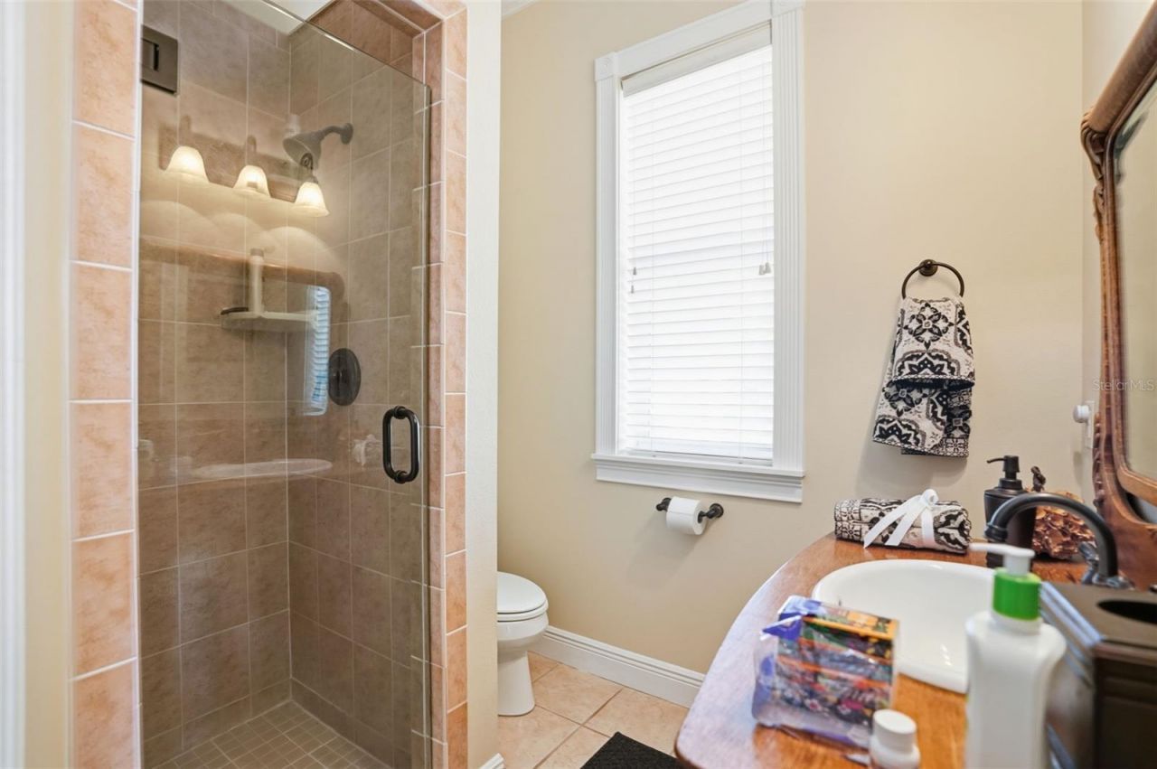 23337 Lake Lindsey Road, Brooksville, FL 34601 Photo