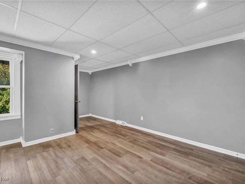 524 Cleveland Street, Elyria, OH 44035 Photo 17