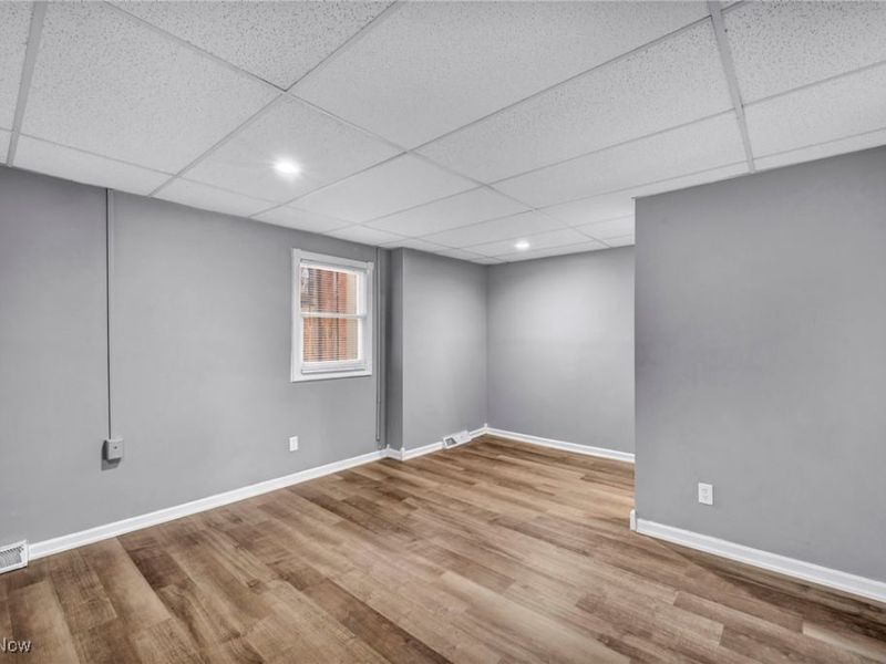 524 Cleveland Street, Elyria, OH 44035 Photo 23