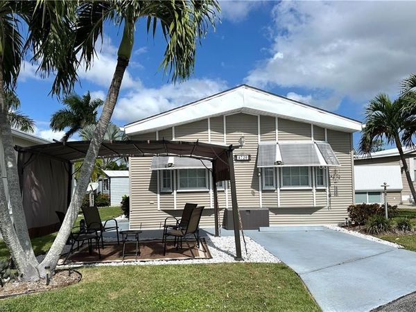 4720 Candlestick CT W, ESTERO, FL 33928