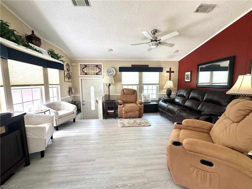 4720 Candlestick Ct W, Estero, FL 33928 Photo