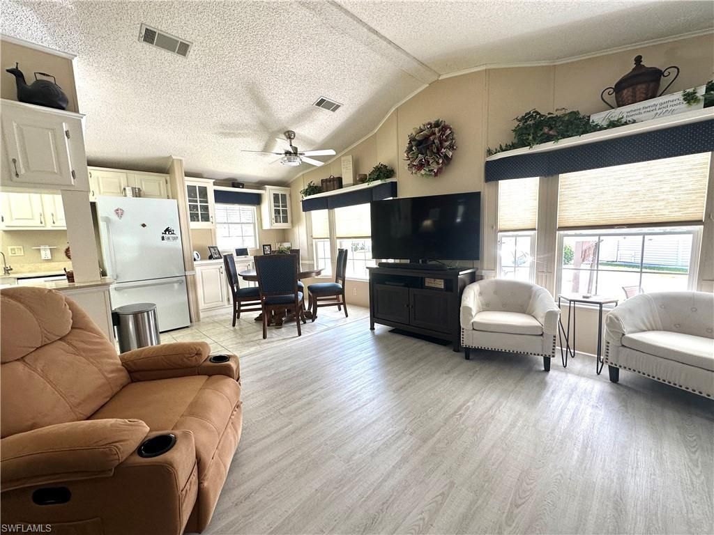 4720 Candlestick Ct W, Estero, FL 33928 Photo