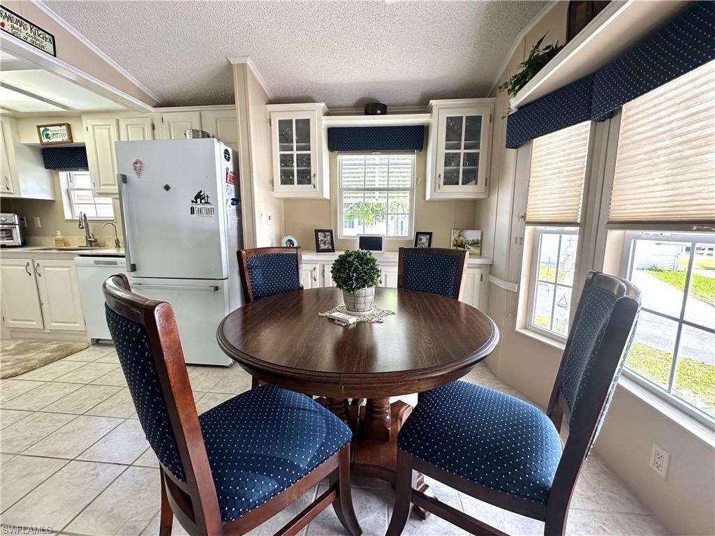 4720 Candlestick Ct W, Estero, FL 33928 Photo