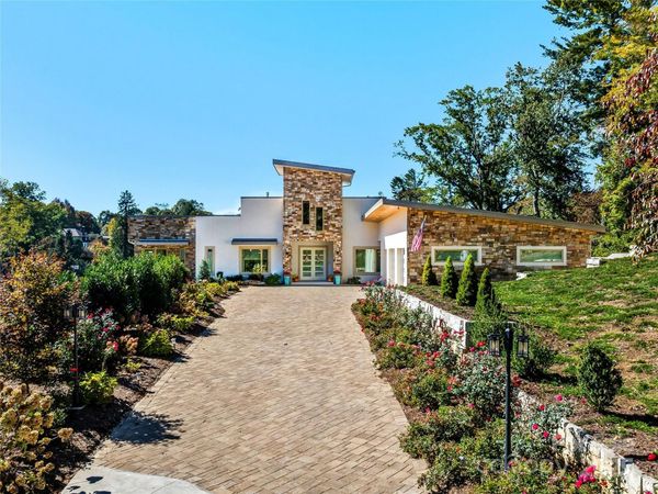 123 Wembley Road, Asheville, NC 28804