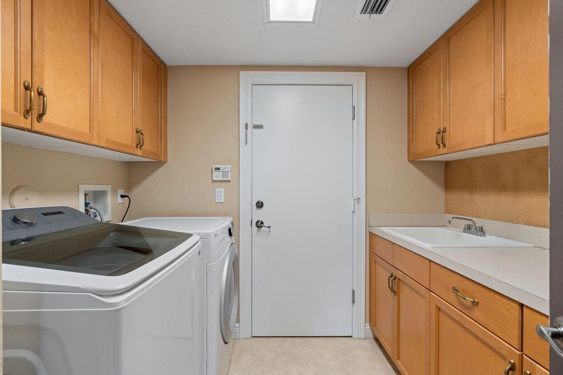 3413 Dovecote Meadow Lane, Davie, FL 33328 Photo