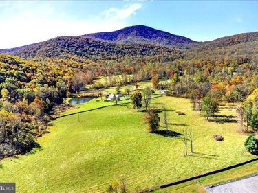 290 RILEY HOLLOW ROAD, HUNTLY, VA 22640