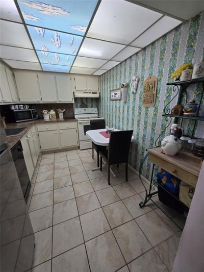 6195 Rock Island Road, Unit 215, Tamarac, FL 33319 Photo