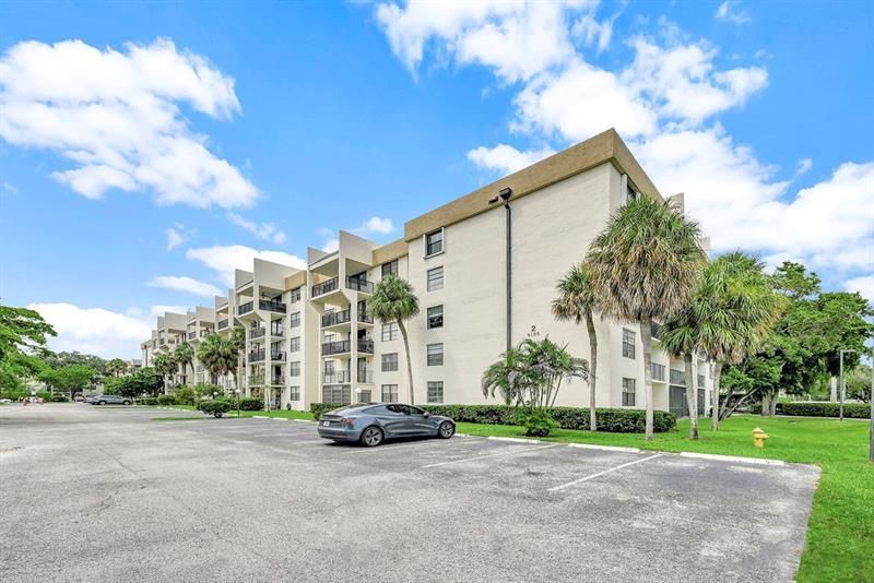 6195 Rock Island Road, Unit 215, Tamarac, FL 33319 Photo
