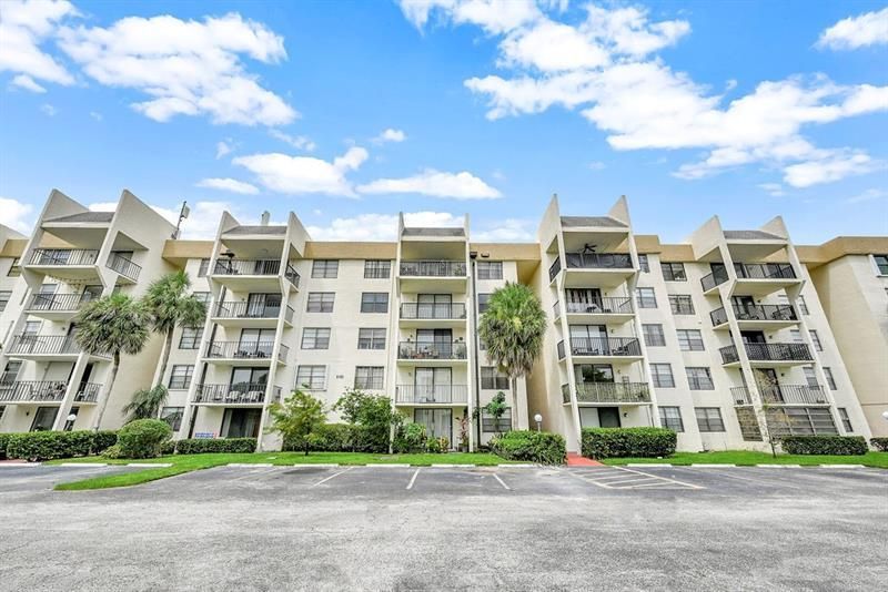 6195 Rock Island Road, Unit 215, Tamarac, FL 33319 Photo