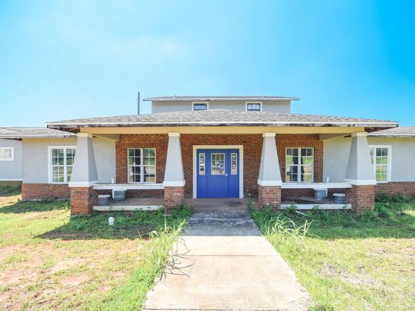 18520 Blue Star Highway, Quincy, FL 32351